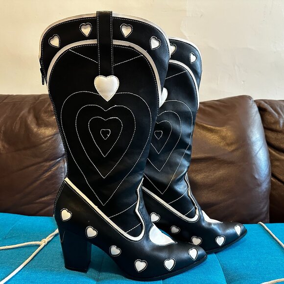 YRU SPACE COWGIRL HEART BOOT - Picture 1 of 7